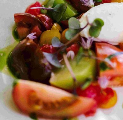 ZTomate and Cheese Salad